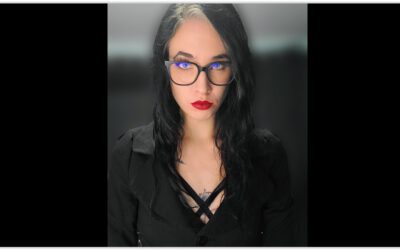 De makelaar met sexy bril